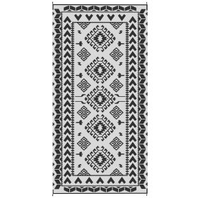 Outsunny Reversible Outdoor Rug, Waterproof Plastic Straw with Carry Bag, 9' x 18', Black & White Rhombus Patchwork